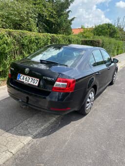 SKODA
OCTAVIA Thumbnail 3