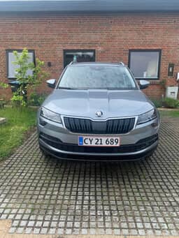 SKODA
KAROQ Thumbnail 2