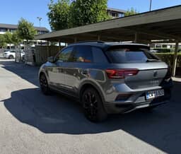 VOLKSWAGEN
T-Roc Thumbnail 5