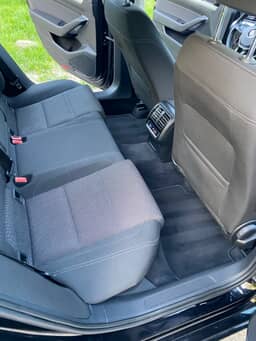 VOLKSWAGEN
PASSAT Thumbnail 13