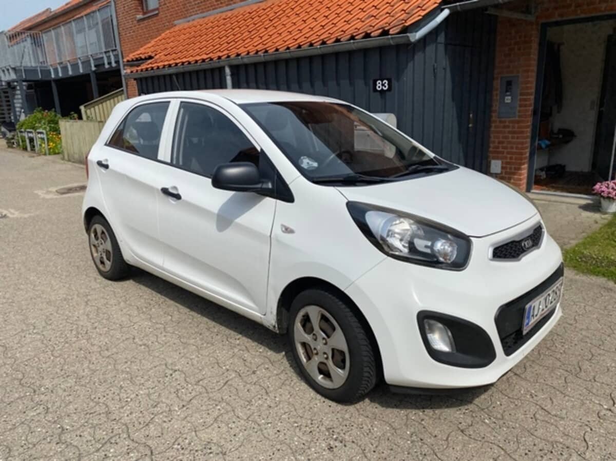 KIA 
                PICANTO 1