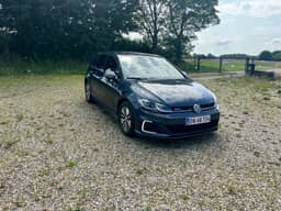 VOLKSWAGEN 
                GOLF GTE Thumbnail 1