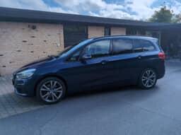 BMW
220d Thumbnail 3