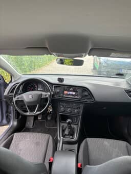 SEAT 
                LEON Thumbnail 5