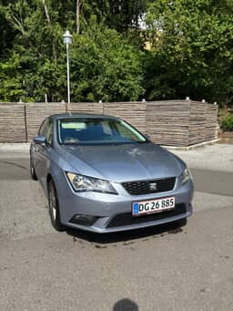 SEAT 
                LEON Thumbnail 1