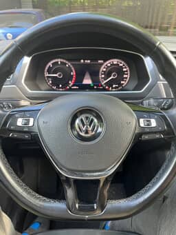 VOLKSWAGEN
TIGUAN Thumbnail 6