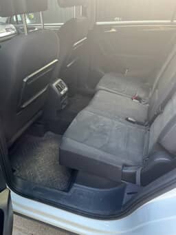 VOLKSWAGEN
TIGUAN Thumbnail 14