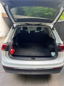 VOLKSWAGEN
TIGUAN Thumbnail 17
