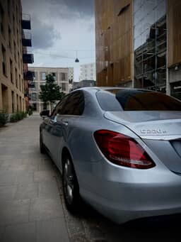MERCEDES-BENZ 
                C-Klasse Thumbnail 9