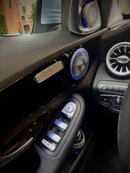 MERCEDES-BENZ
C-Klasse Thumbnail 13