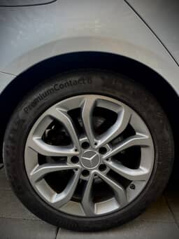 MERCEDES-BENZ
C-Klasse Thumbnail 16