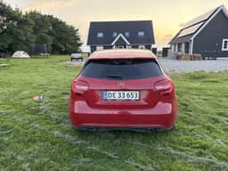 MERCEDES-BENZ
A-Klasse Thumbnail 5