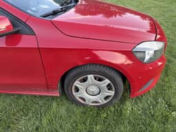 MERCEDES-BENZ
A-Klasse Thumbnail 9