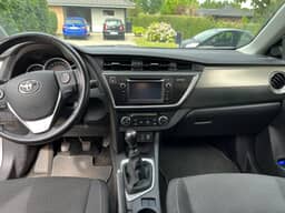 TOYOTA
AURIS Thumbnail 7