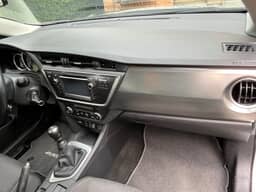 TOYOTA
AURIS Thumbnail 14