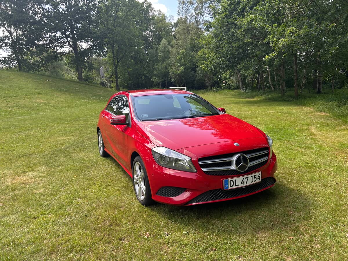 MERCEDES-BENZ 
                A-Klasse 1