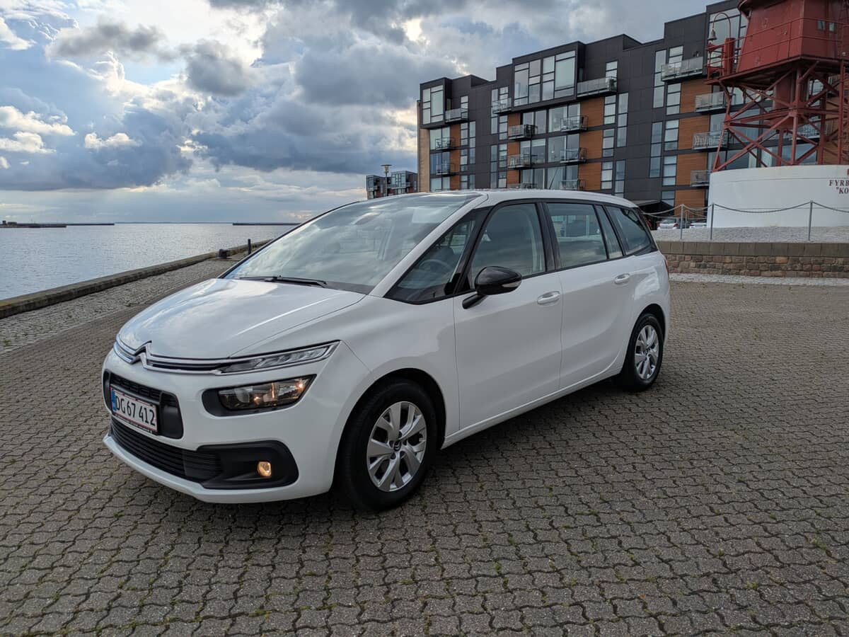 CITROËN
Grand C4 SpaceTourer 1