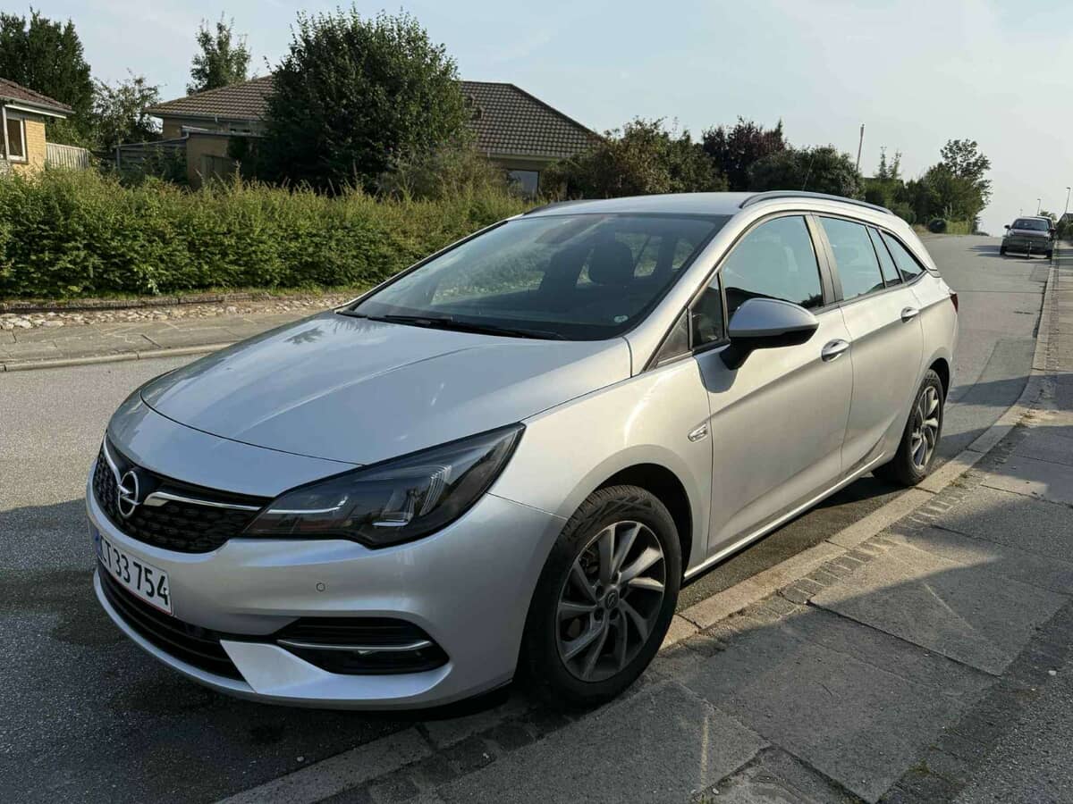 OPEL
Astra ST 1