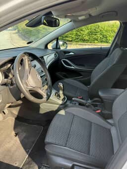 OPEL 
                Astra ST Thumbnail 8
