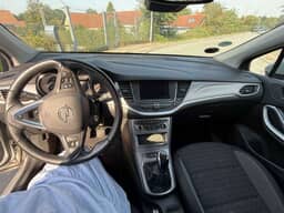 OPEL 
                Astra ST Thumbnail 7