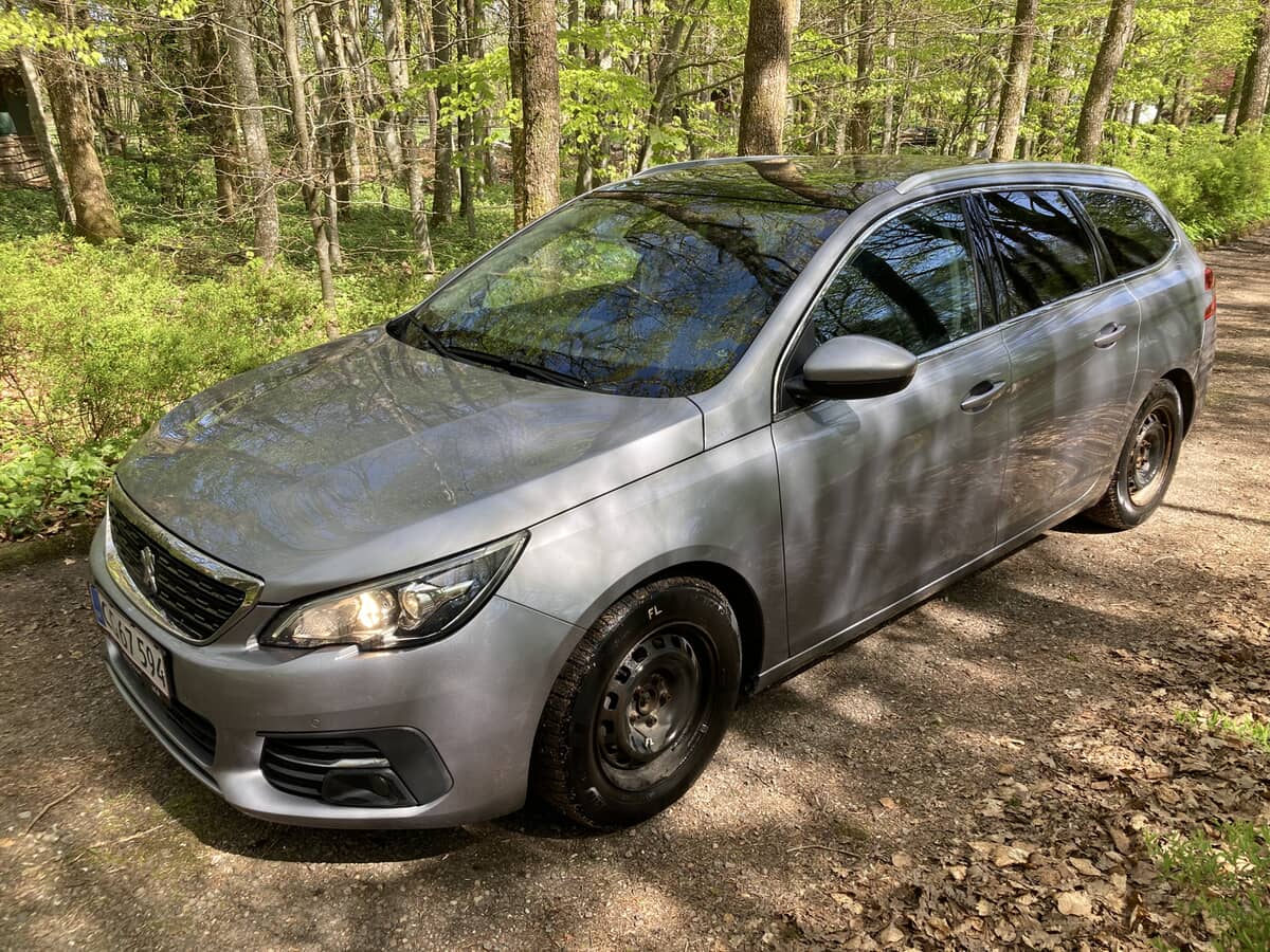 PEUGEOT
308 1