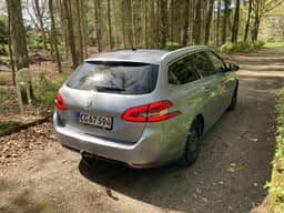 PEUGEOT
308 Thumbnail 6