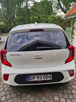 KIA 
                PICANTO Thumbnail 7