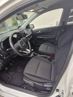 KIA 
                PICANTO Thumbnail 11