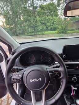 KIA 
                PICANTO Thumbnail 9