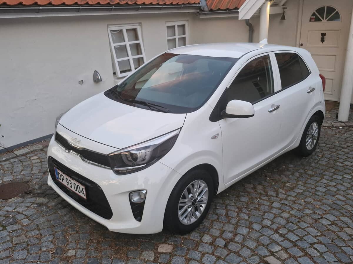 KIA 
                PICANTO 1