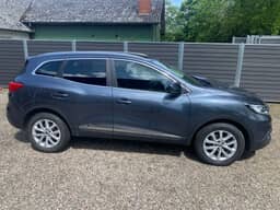 RENAULT
Kadjar Thumbnail 11