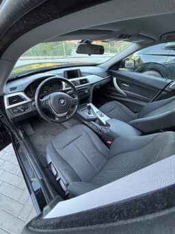 BMW
3-Serie Thumbnail 11