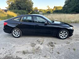 BMW
3-Serie Thumbnail 10