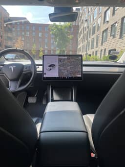 TESLA
Model 3 Thumbnail 5