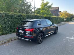 AUDI 
                Q5 Thumbnail 5