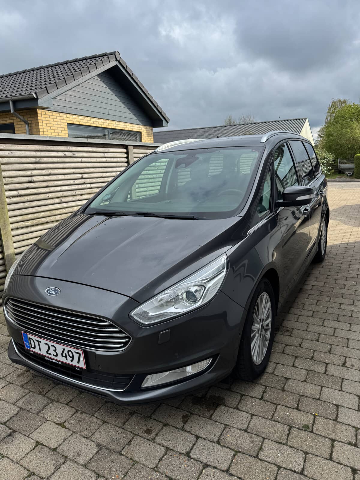 FORD
GALAXY 1