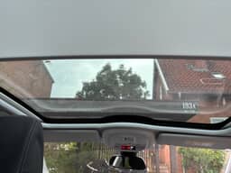 PEUGEOT 
                308 Thumbnail 9