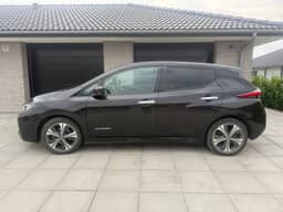 NISSAN
LEAF Thumbnail 5