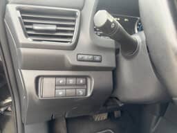 NISSAN
LEAF Thumbnail 12