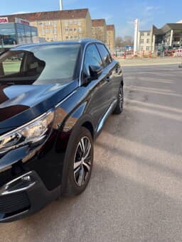 PEUGEOT
3008 Thumbnail 5