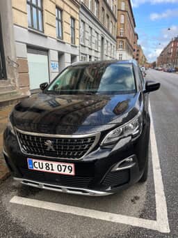 PEUGEOT
3008 Thumbnail 4