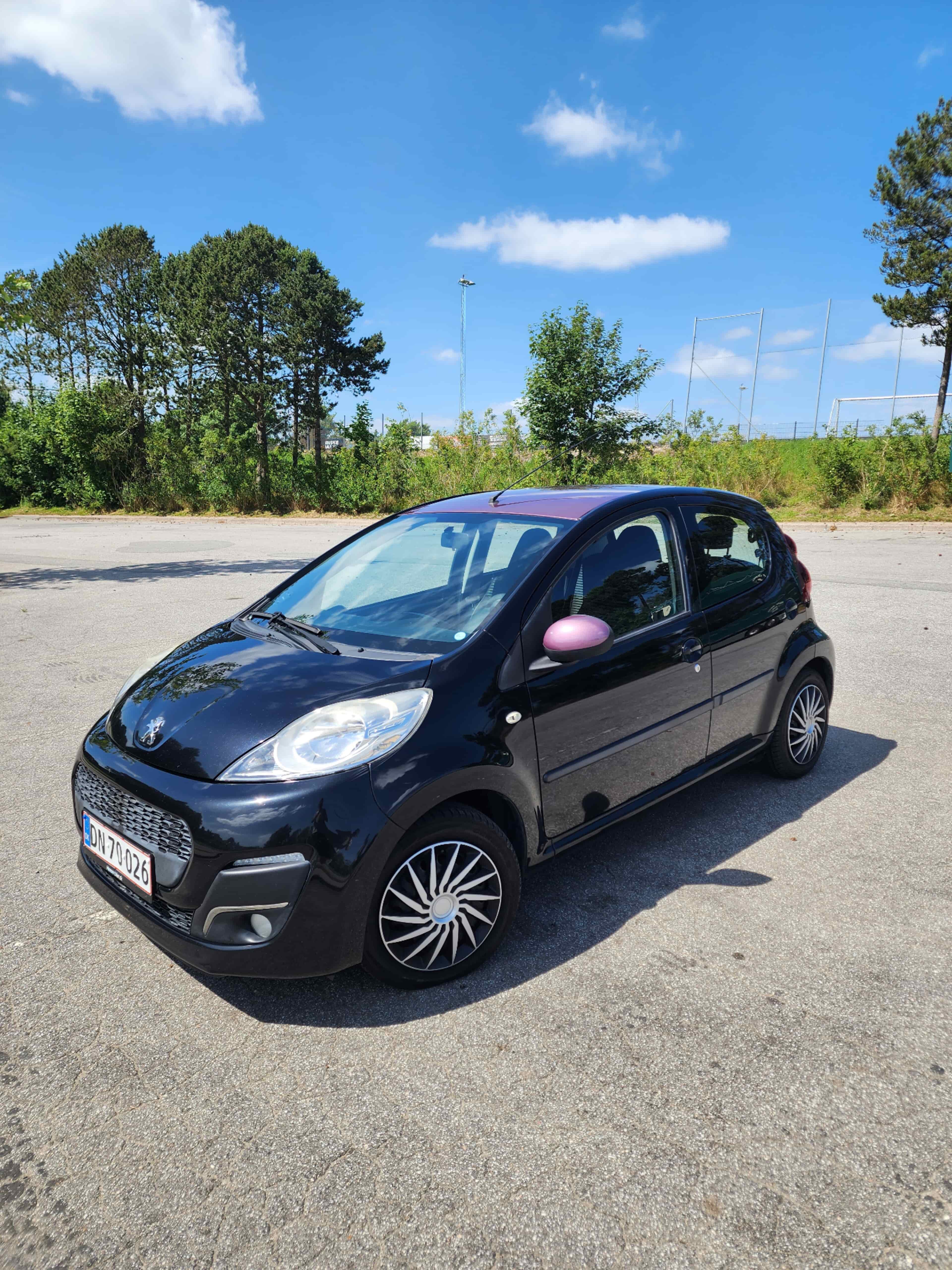 PEUGEOT 107