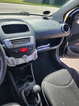 PEUGEOT
107 Thumbnail 8