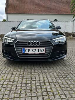 AUDI
A 4 AVANT Sport Thumbnail 2