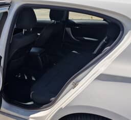 BMW
1-Serie Thumbnail 11