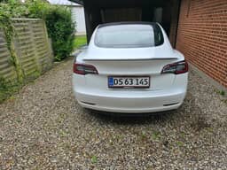 TESLA
Model 3 Thumbnail 5