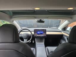 TESLA
Model 3 Thumbnail 7