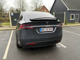 TESLA
Model X Thumbnail 8
