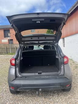 RENAULT 
                Captur Thumbnail 13