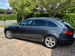 AUDI 
                A4 AVANT Thumbnail 4